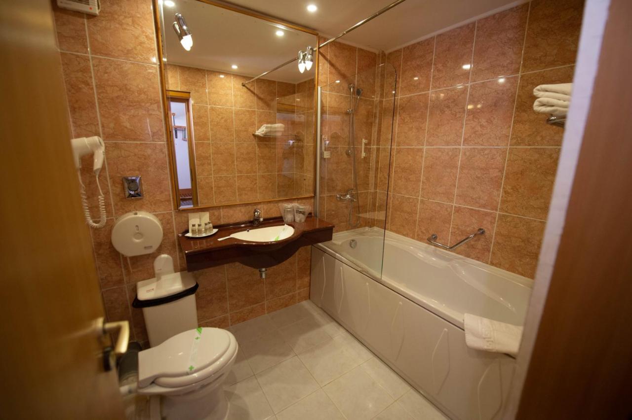 Queen Vera 3* Mamaia
