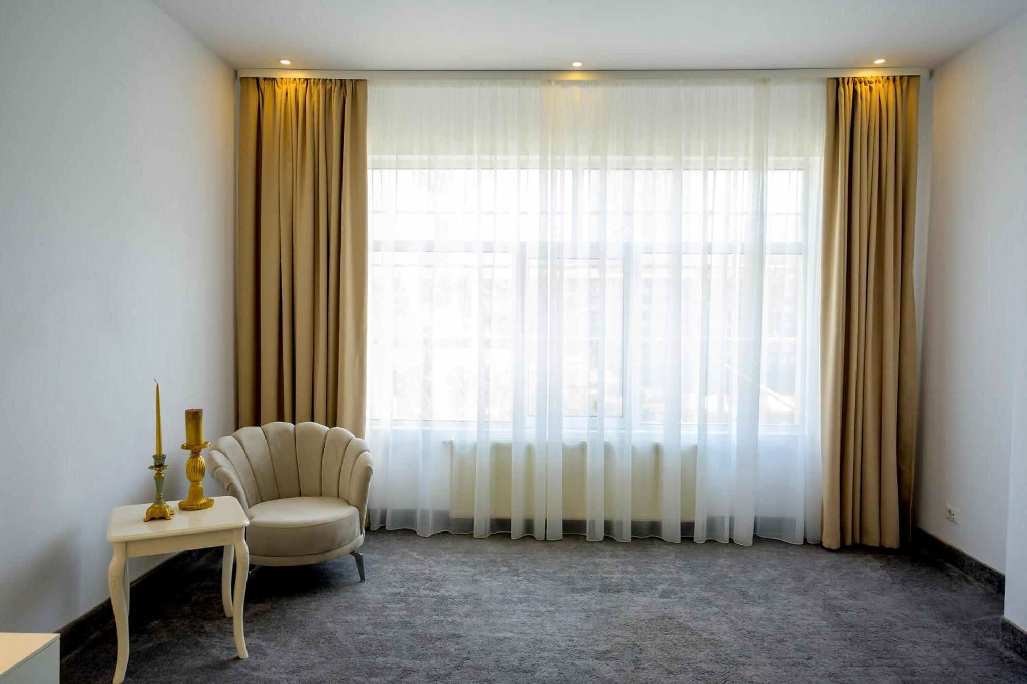 Hotel Queen Vera